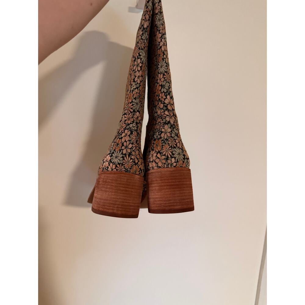 Jeffrey Campbell x Free People Whimsy Pull-On Boots, NWOT, Size 9 - Picture 6 of 7